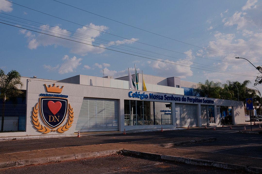 Foto publicada no site da escola.
